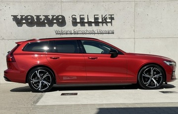 Volvo V60 II  2024 Volvo V60 B4 B Plus Dark Fv23% - Gwarancja Harman, zdjęcie 6