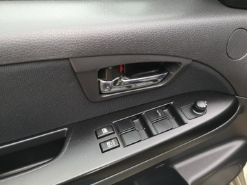 Fiat Sedici 1.9 Multijet 120KM 2008 Fiat Sedici 1.9 Multijet 120KM Klimatronik Naped 4, zdjęcie 14