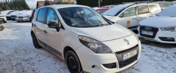 Renault Scenic III 2009 Renault Scenic 2009r, 1.5 DCI. Lekko uszkodzony lewy tyl. Jezdzi. 1.5, zdjęcie 1