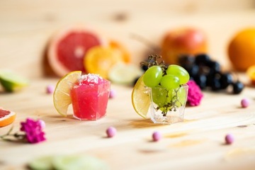 КОНТЕЙНЕР-ПИРАМИДА ДЛЯ ЗАКУСОК И ДЕСЕРТНЫХ ЧАШЕК