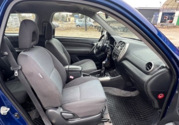 Toyota RAV4 II 2.0 i 16V 150KM 2004 Toyota RAV4 2.0VVT-i 150KM 4x4 Klimatronik Radio CD Stan Bdb OPLACONY 2.0, zdjęcie 17