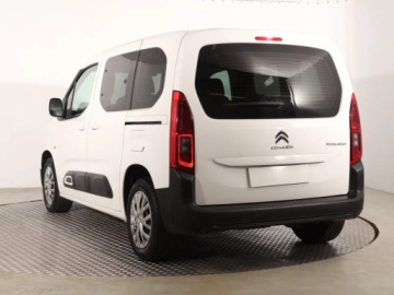 Citroen Berlingo III Osobowy M 1.5 BlueHDi 102KM 2020 Citroen Berlingo 1.5 BlueHDi, Salon Polska, zdjęcie 3
