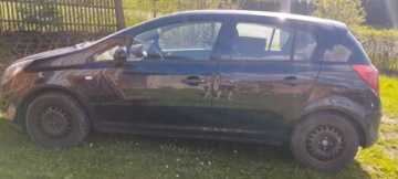 Opel Corsa E Hatchback 3d 1.3 CDTI 75KM 2014 OPEL CORSA E (X15) 1.3 CDTI (08, 68) 75 KM, zdjęcie 3