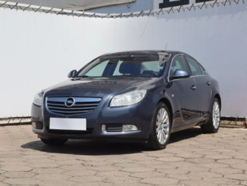 Opel Insignia I Sedan 1.8 Twinport ECOTEC 140KM 2010 Opel Insignia 1.8, GAZ, Klima, Klimatronic