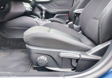 Ford Focus IV Hatchback Facelifting 1.0 EcoBoost 125KM 2022 Ford Focus Ford Focus 1.0 EcoBoost Titanium Benzyna 125KM, zdjęcie 10