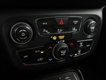 Jeep Compass II SUV 2.0 MJD 170KM 2020 Jeep Compass Limited automat 4x4 170KM, zdjęcie 28