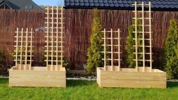 Деревянная пергола, садовые решетки - 2 шт.