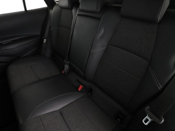 Toyota Corolla XII TS Kombi 2.0 Hybrid Dynamic Force 184KM 2021 Toyota Corolla 184KM półskóra navi kamera, zdjęcie 16