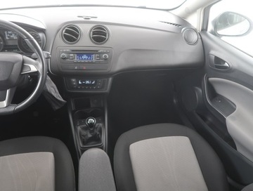 Seat Ibiza IV Hatchback 5d Facelifting 1.2 TSI 105KM 2015 Seat Ibiza 1.2 TSI, Salon Polska, Serwis ASO, zdjęcie 6
