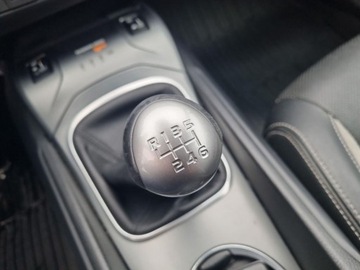 Toyota Avensis III Sedan Facelifting 2015 1.8 Valvematic 147KM 2016 Toyota Avensis Toyota Avensis 1.8 Premium, salon PL, 1.8 Benzyna 147KM, zdjęcie 26