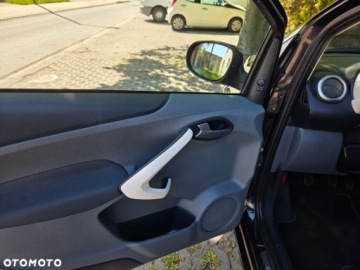 Ford Ka III 1.2 Duratec 69KM 2011 Ford KA Ford KA 1.2 Ambiente 1.2 Benzyna 69KM, zdjęcie 12
