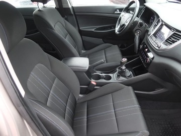 Hyundai Tucson III SUV 1.7 CRDI 115KM 2017 Hyundai Tucson 1.7 CRDi, Klima, Tempomat, zdjęcie 8