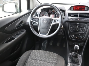 Opel Mokka I SUV 1.4 Turbo ECOTEC 140KM 2013 Opel Mokka 1.4 Turbo, GAZ, 4X4, Klima, zdjęcie 6
