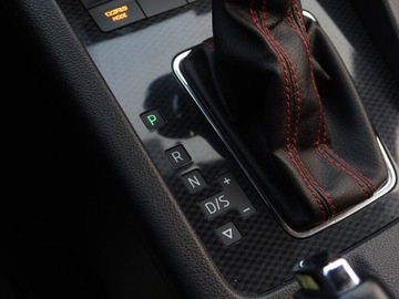 Skoda Octavia III RS 2.0 TSI 220KM 2014 Skoda Octavia RS 2.0 TSI, Salon Polska, zdjęcie 16