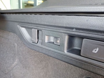 Skoda Superb III Kombi Facelifting 2.0 TDI SCR 150KM 2024 Skoda Superb LaurinKlement Matrix Panorama Navi Head-up Canton Hak FV, zdjęcie 33