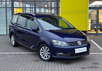 Volkswagen Sharan II Van Facelifting 1.4 TSI 150KM 2022 Volkswagen Sharan 1.4TSI 150KM DSG Highline Bixenon CarPlay FV23 SAlon PL, zdjęcie 3