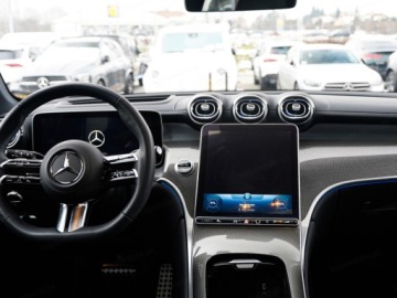 Mercedes GLC C254/X254 Coupe 2.0 220d 197KM 2025 MERCEDES-BENZ GLC 220 d 4-Matic AMG Line 2.0(197KM) 2025, zdjęcie 9