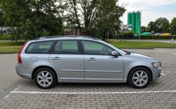 Volvo V50 2.0 TD 136KM 2008 Volvo V50 2,0D Automat Skory Bezwypadkowy 2.0 Diesel 136KM, zdjęcie 4