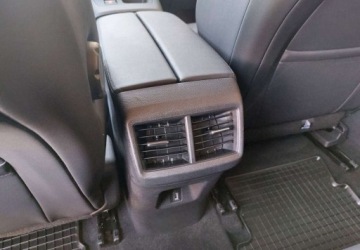 Citroen C5 Aircross I SUV Facelifting 1.5 BlueHDi 131KM 2024 Citroen C5 Aircross 1.5 BlueHDi Max EAT8 Salon PL Bezwypadkowy LED Kam, zdjęcie 4