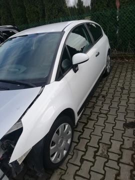 BŁOTNIK LEWY PRZÓD Citroen c4 I 04-08