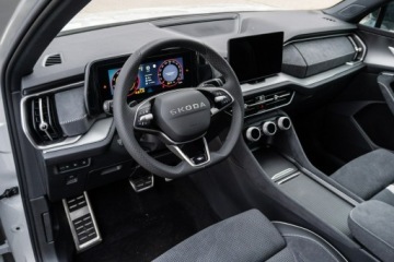Skoda Kodiaq II SUV Plug-In 1.5 TSI Plug-In Hybrid 204KM 2026 Škoda Kodiaq Skoda Kodiaq Sportline 1.5 TSI iV, zdjęcie 8