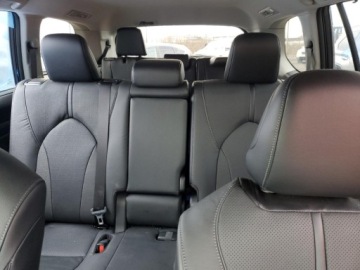 Toyota 2024 Toyota Grand Highlander XLE 2024 2.4l 2.4 Benzyna 265KM, zdjęcie 10