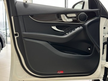 Mercedes GLC C253 SUV Facelifting 2.0 300d 245KM 2022 Mercedes-Benz GLC 300 300 d 4-Matic / 1 właściciel, zdjęcie 10