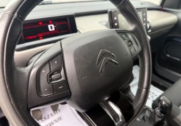 Citroen C4 Cactus Crossover 1.2 PureTech 82KM 2017 Citroen C4 Cactus bezwypadkowe C4 Cactus 1.2 Benzyna 82KM, zdjęcie 14