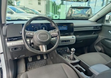 Hyundai Kona I Crossover Facelifting 1.0 T-GDI 120KM 2023 Hyundai Kona 2023 1.0T-GDI 120KM 6MT Executive 36.675km Salon Polska Bezwy, zdjęcie 15