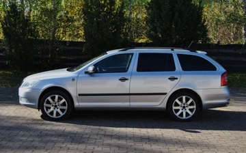 Skoda Octavia II Kombi 1.6 TDI CR DPF 105KM 2011 Skoda Octavia 2011r, 1.6 TDI 105KM, 2 Komplety kol, Bogate wyposazenie, zdjęcie 15