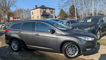 Ford Focus III Kombi Facelifting 1.0 EcoBoost 100KM 2016 Ford Focus 1.0i*101PS*OPŁACONY Bezwypadkowy, zdjęcie 4