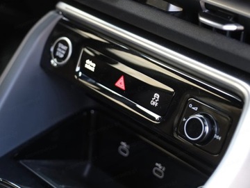 Audi 2025 AUDI Q5 TDI quattro Sportback Suv 2.0 204KM 2025, zdjęcie 6