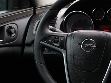 Opel Insignia I Hatchback 2.0 CDTI ECOTEC 160KM 2010 Opel Insignia 2.0 CDTI, Salon Polska, Serwis ASO, zdjęcie 19