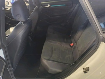 Volkswagen Arteon Fastback Facelifting 2.0 TSI 190KM 2022 Volkswagen Arteon R line / Matrixy / Kamera, zdjęcie 6