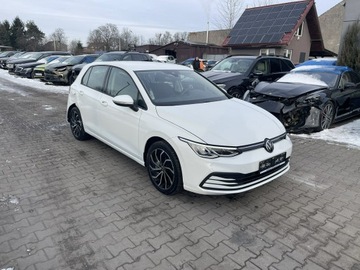 Volkswagen Golf VIII Hatchback 1.5 TSI EVO 130KM 2022 Volkswagen Golf Podgrzewanie Klimatronik Virtual, zdjęcie 5