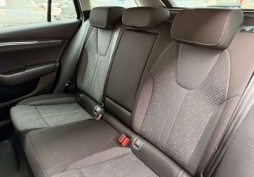 Skoda Octavia IV Liftback 1.5 TSI EVO 150KM 2021 Skoda Octavia Matrix-LED Kamera FrontLane Assist Salon PL FVAT23, zdjęcie 27