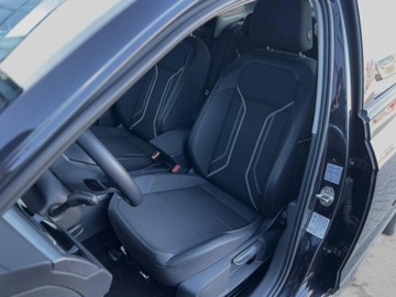 Volkswagen Taigo 1.0 TSI 110KM 2023 Volkswagen Taigo 1.0 TSI Style DSG 110 KM Discover Media Digital Cockpit, zdjęcie 15