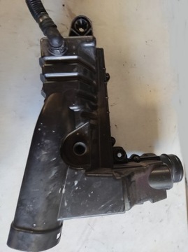 AUDI A3 1.8TFSI POUZDRO FILTRU VZDUCHU