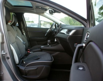 Renault Captur II Crossover 1.3 TCe 155KM 2020 Renault Captur 1.3 TCe EDC, zdjęcie 8
