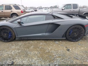 Lamborghini Aventador 2018 Lamborghini Aventador Aventador s 6.5 Benzyna 729KM, zdjęcie 4