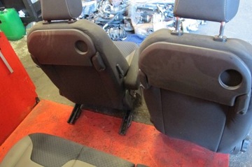 FORD TOURNEO COURIER 14- SEDADLA ŘIDIČE SPOLUJEZDCE POHOVKA ZADNÍ KOMPLET