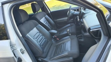 Citroen C4 Cactus Crossover 1.6 BlueHDi 100KM 2014 Citroen C4 Cactus 1.6 HDI # Navi # Kamera #, zdjęcie 6