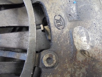 СЦЕПЛЕНИЕ ДВУМАССОВОЕ КОЛЕСО 03G141025F LEON II 2.0 TDI