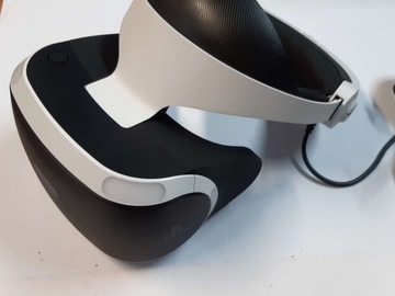 PLAYSTATION VR ZVR2 + КАМЕРА V2 + 2x MOVE + ИГРА