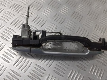 KLIKA LEVÝ PŘEDNÍ VNĚJŠÍ MERCEDES CLK200 2.0
