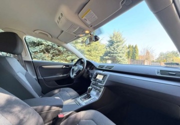 Volkswagen Passat B7 Variant 2.0 TDI CR DPF BlueMotion 140KM 2013 Volkswagen Passat Volkswagen Passat 2.0 TDI Highline DSG 2.0 Diesel 140KM, zdjęcie 26