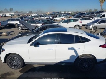 Mercedes GLC C254/X254 2024 Mercedes-Benz GLC 300 4Matic Coupe 2024 2.0l 2.0 Benzyna 255KM, zdjęcie 2