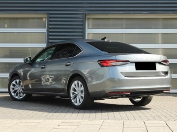 Skoda Superb IV Liftback 2.0 TSI 204KM 2025 SKODA Superb Selection 2.0 TSI DSG Sedan 204KM 2025, zdjęcie 2