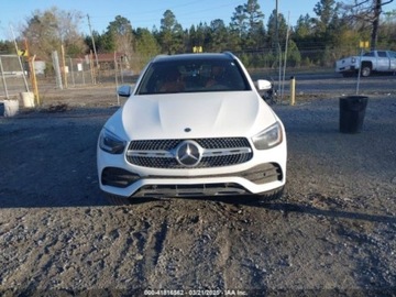 Mercedes GLC C254/X254 2022 Mercedes-Benz GLC 2022 Mercedes-Benz GLC GLC 300 SUV 2.0 Benzyna 255KM, zdjęcie 1