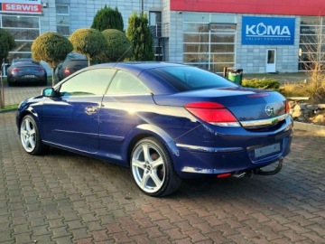 Opel Astra H Cabrio 1.6 Twinport ECOTEC 105KM 2007 Opel Astra Astra Kabrio 1.6 Benzyna 105KM, zdjęcie 12